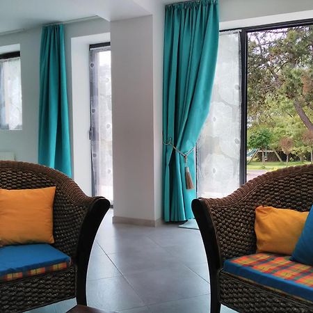 La Maison Periot Trevieres Pokoj fotografie